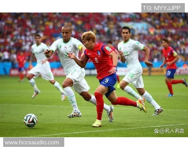 全球足球明星精彩瞬间汇聚展现各国球员风采与激情